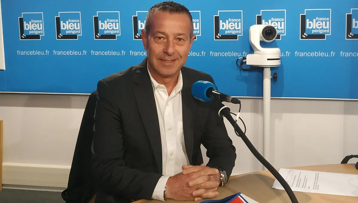 publicité radio france bleu perigord airplum