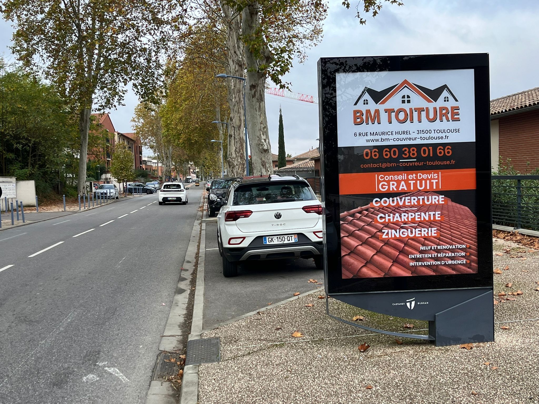 bm toiture affichage centre ville