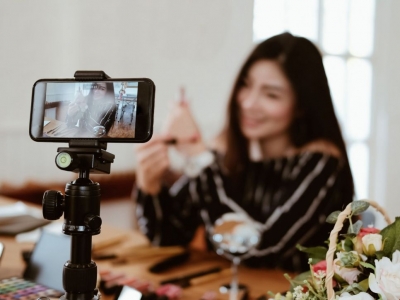 Influencer marketing: The complete guide to launching your first campaign